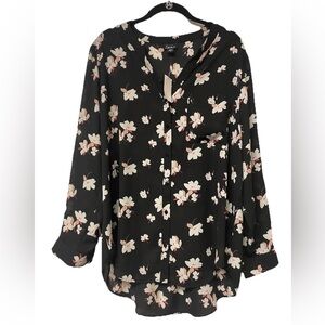 NWT Simply Emma 1X Floral Black Blouse Long Sleeve Size 1X